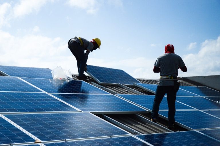 What Are The Advantages Of Solar Power For Business?