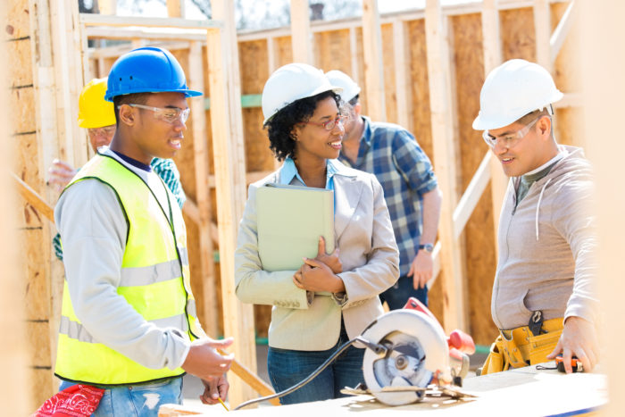 What’s the Difference Between a General Contractor and a Subcontractor?